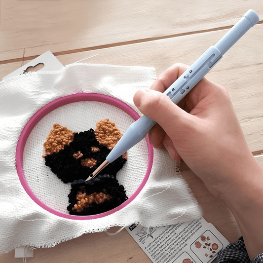 Needle Pen - Gizmeleon